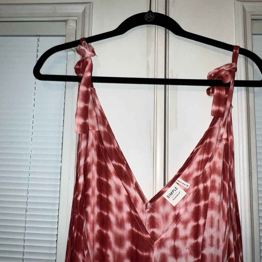 Red Tie-Dye Sleeveless Jumper